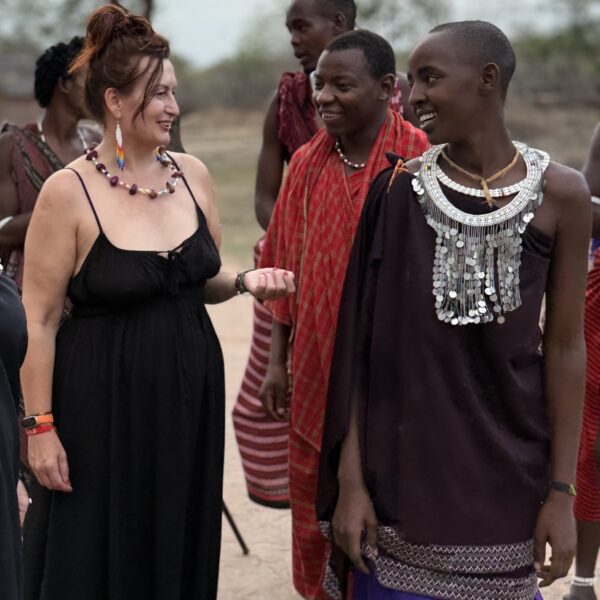 Wyjazd dla kobiet do Tanzanii – spotkanie z kobietami Masajów podczas podróży po Tanzanii